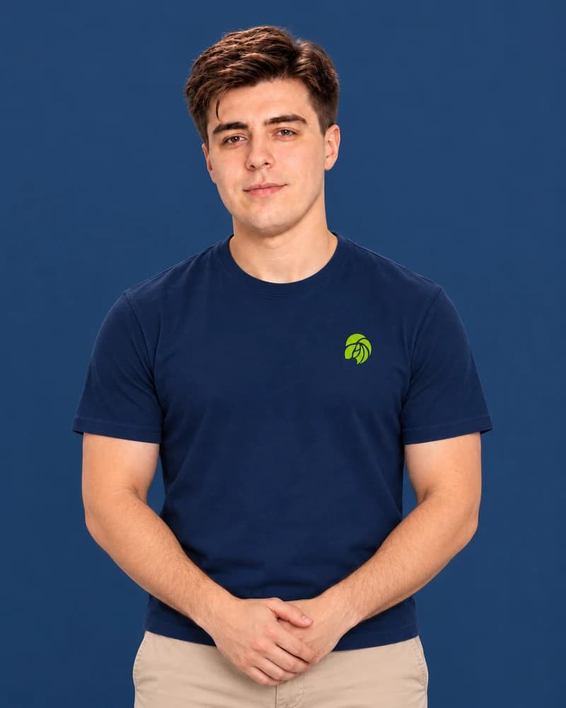 Denis Udovychenko, Middle Full Stack Developer at Leo·Source
